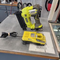 Ryobi 18v 18ga Brad Nailer W/ 3ah Battery And Charger