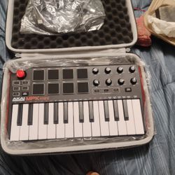 Akai Professional Mpk mini