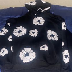 WHITE AND BLACK DENIM TEAR