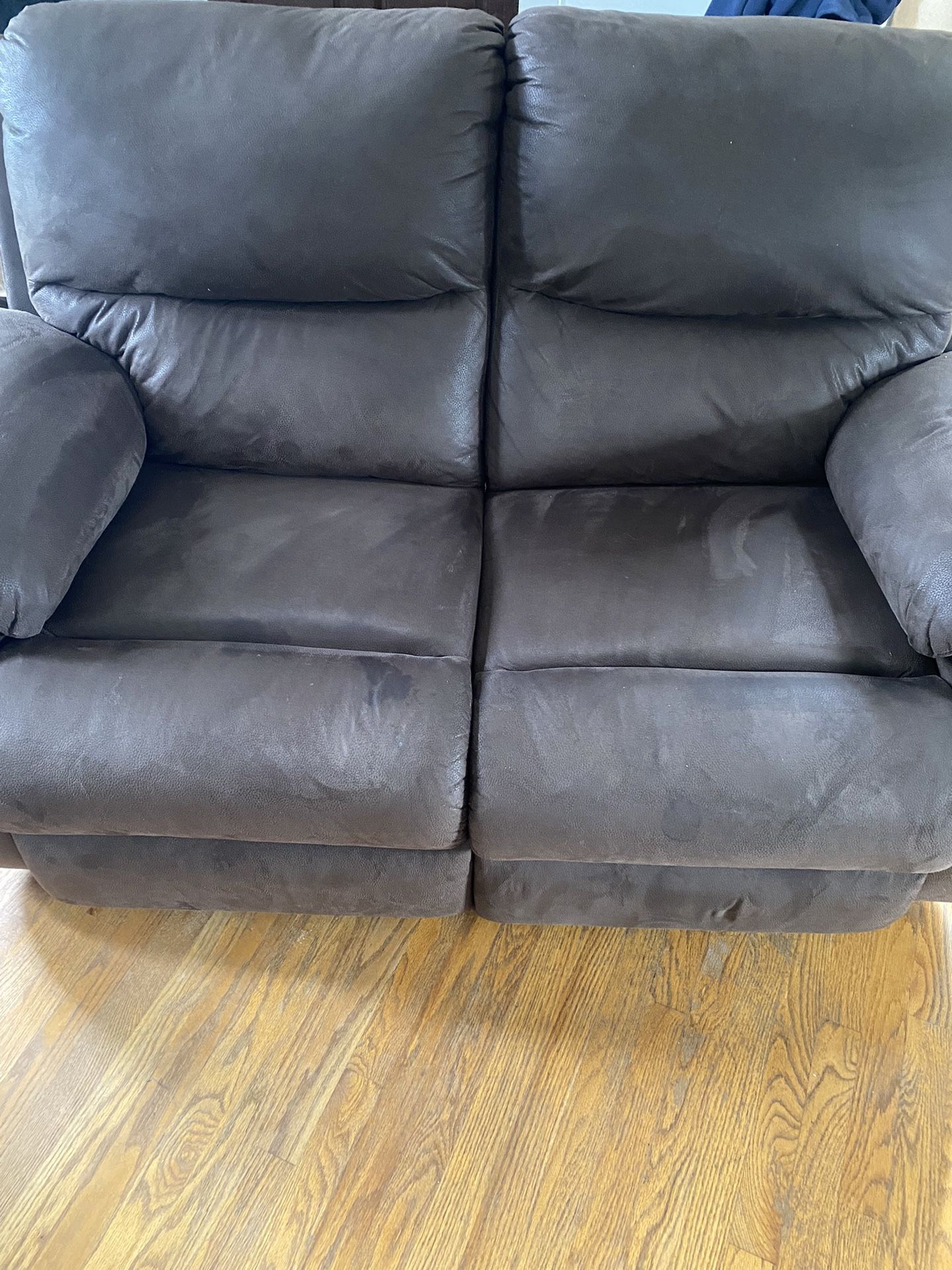 Reclining Loveseat (Best Offer)