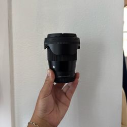 Sigma 16mm 1.4 (Sony)