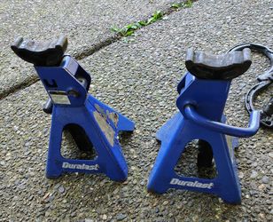 Set of Two Six Ton Truck Jacks