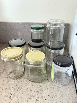 Glass jars (90034 pick up)