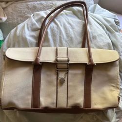 Cute magnet latch purse 