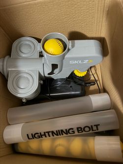 ⚾ Complete SKLZ Lightning Bolt Pitching Machine Kit — $55 OBO
