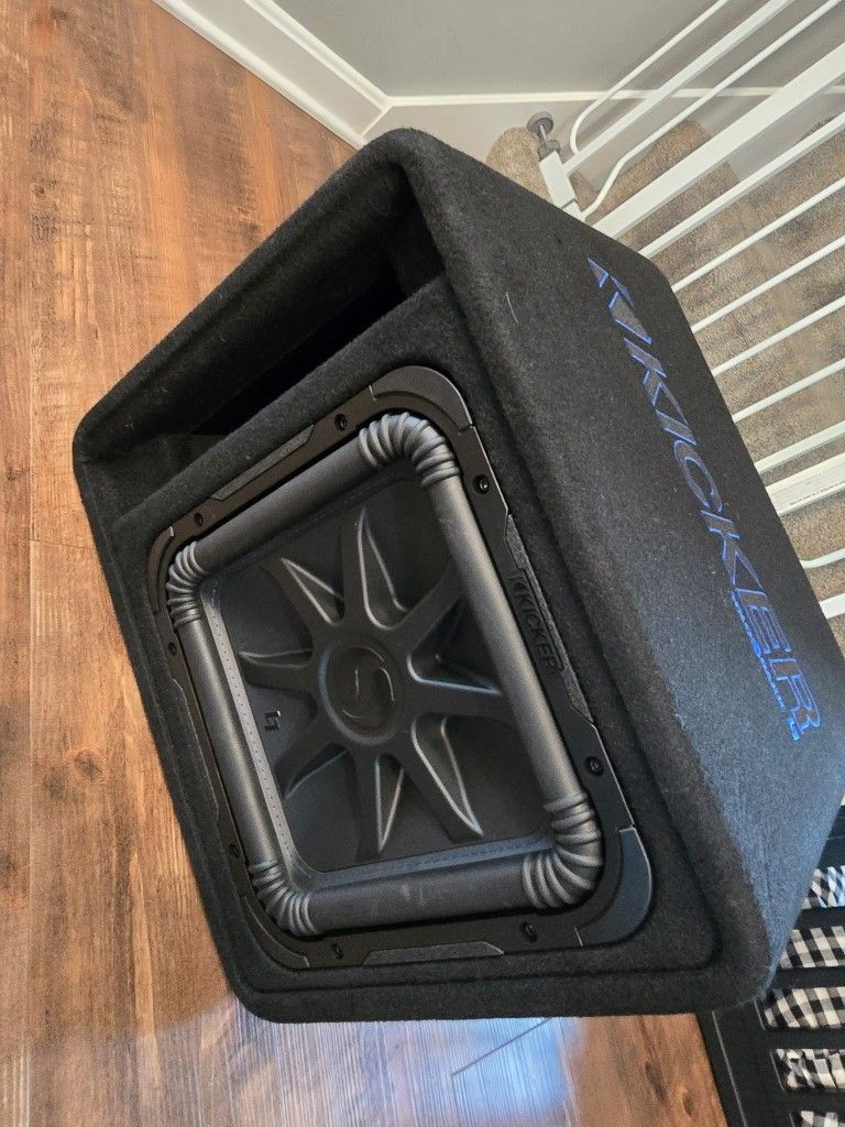 Kicker44VL7S122 12" 1500w L7 SOLO-Baric L7S Loaded Audio Ported Sub Enclosure