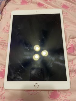 9th Gen IPad with Apple Pencil