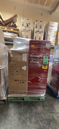 *Pallet Con Electrodomésticos de h@me dep@t* ** Pallet With Appliance From H@me dep@t **