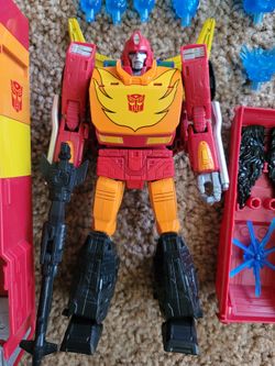 Transformers Commander Class Kingdom Rodimus Prime