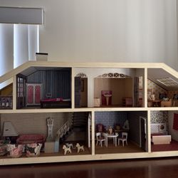 Lundby 1970s Stockholm Dollhouse with Furniture 