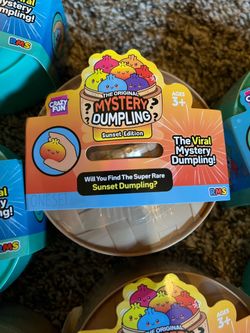 Mystery dumpling sunset editon squishy toy