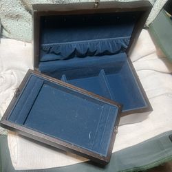 Old Customizable Jewelry Box 
