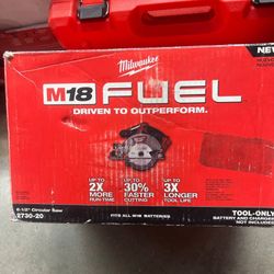 Milwaukee M18 FUEL 6-1/2" Circular Saw.  Tool-Only 