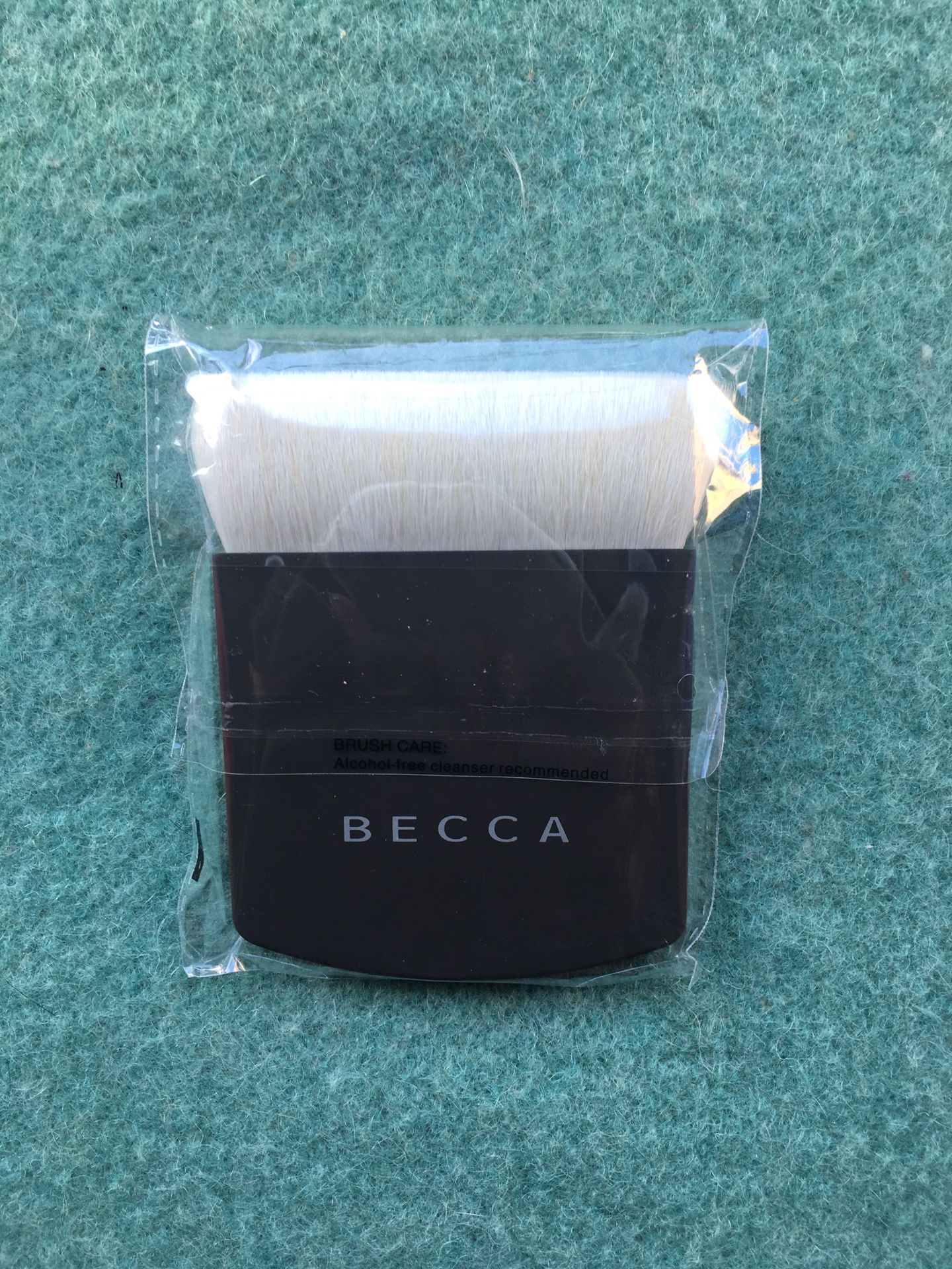 Becca the One perfect brush