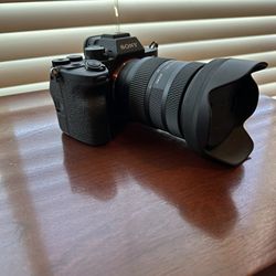 Sony A7IV With Sigma 28-70 Mm Lens