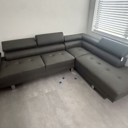 Sectional Sofa 