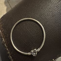 Pandora New 