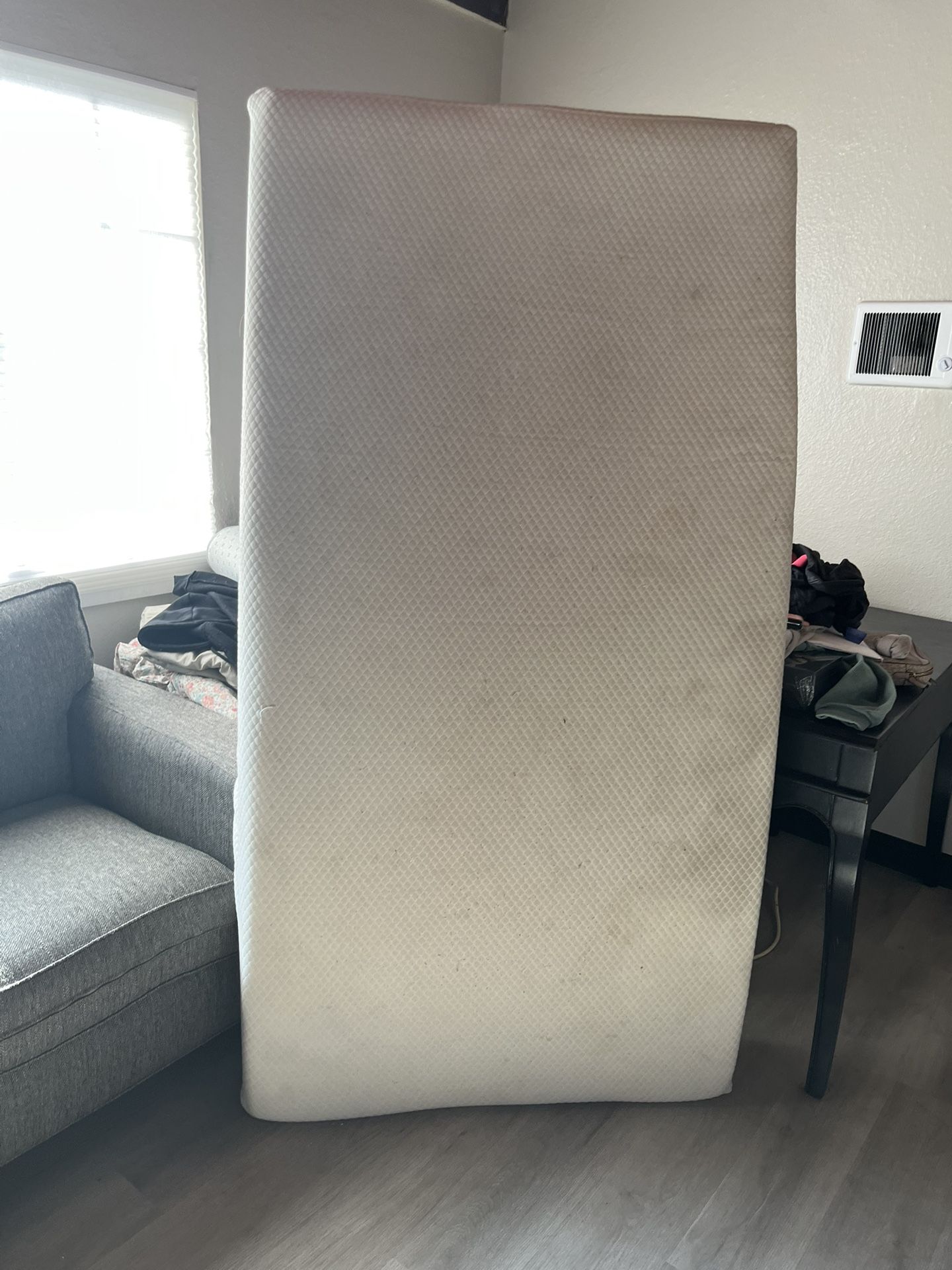 Twin Bed Frame With Mattress