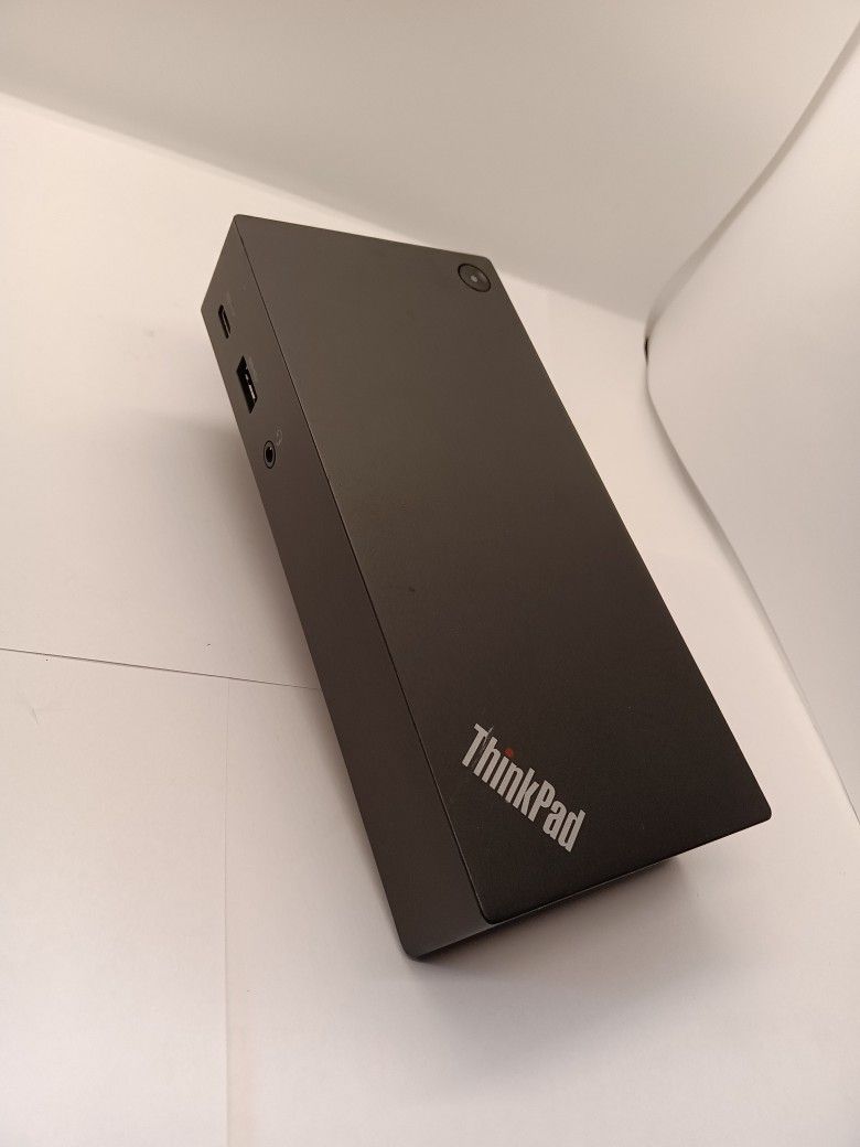 Lenovo DK1633 Usb-c Dock. Power Adapter Available Separately