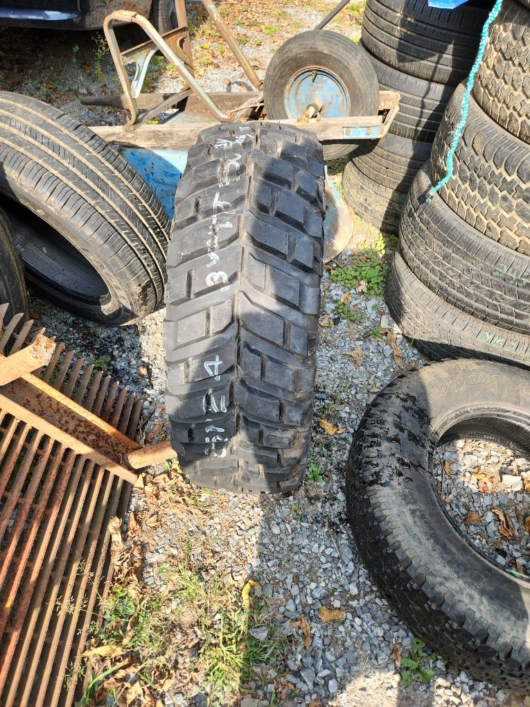 31x10.50 R15