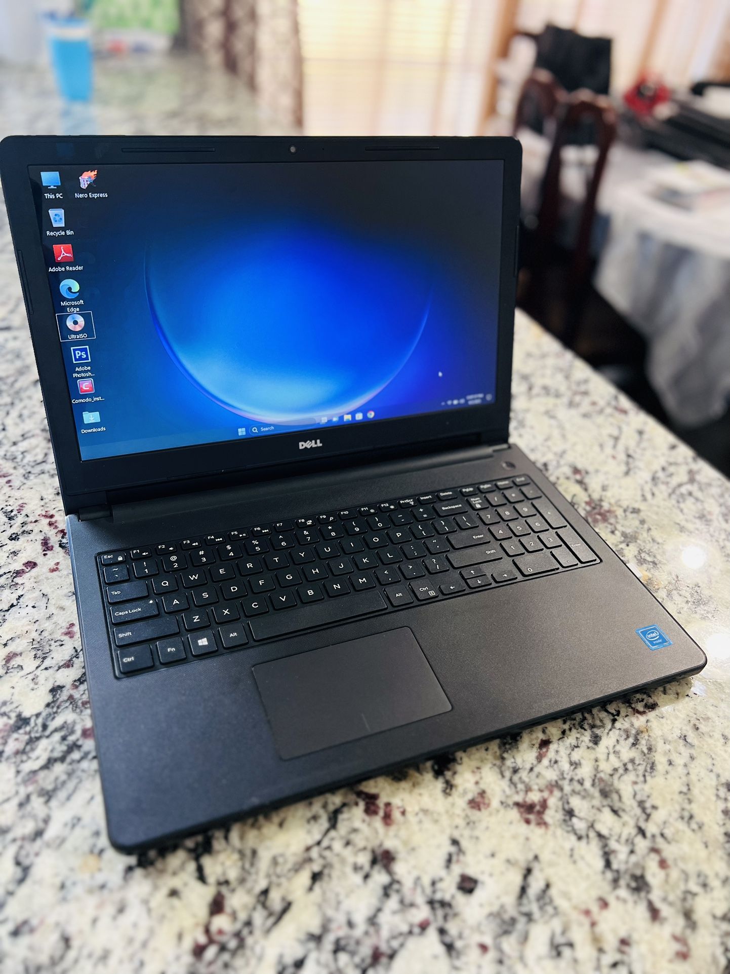 Laptop DELL Inspiron 15 Intel 4GB Ram 500GB HDD Webcam Wifi Windows 11 Office 2021 Full Photoshop Antivirus