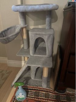 Cat tree