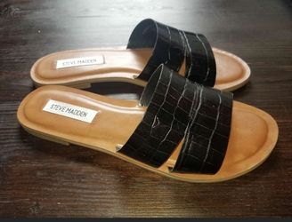 Steve Madden Slides 8.5