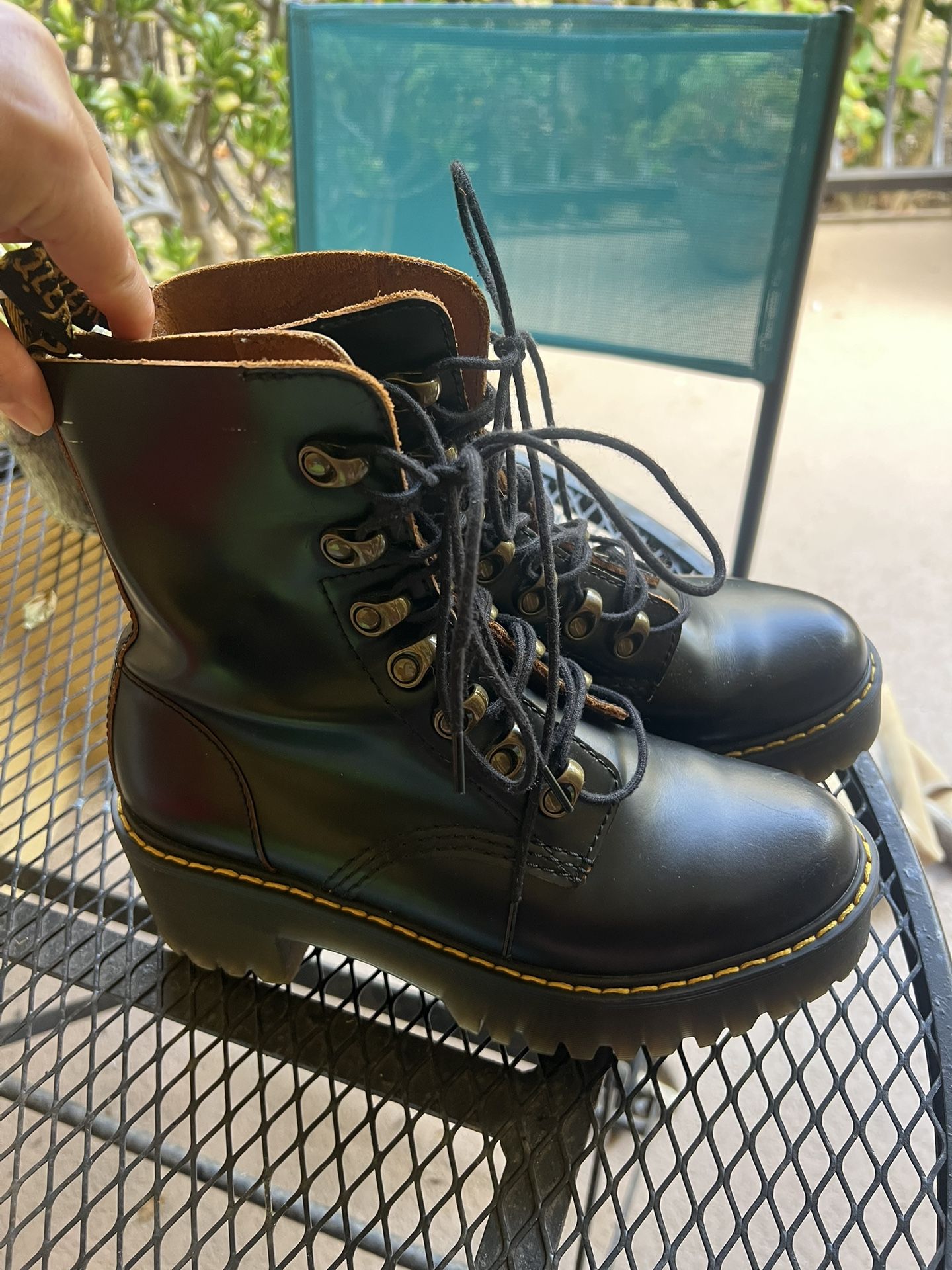 Dr.Martens Boots