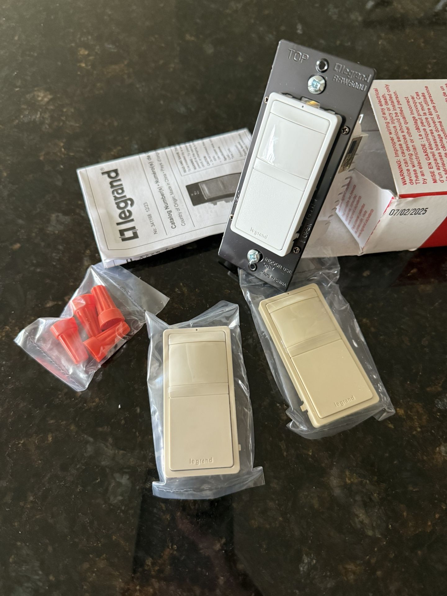 legrand 876940 rrw600utc lg color occupancy sensor
