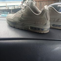 NIKE AIR MAX LTD 3 Men's Casual Running Shoes Olive Kahakÿ US 13 Athleisure