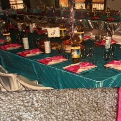 150 Satin Fuchsia Napkins For Weddings/parties