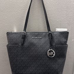 Michael Kors Brand New Purse