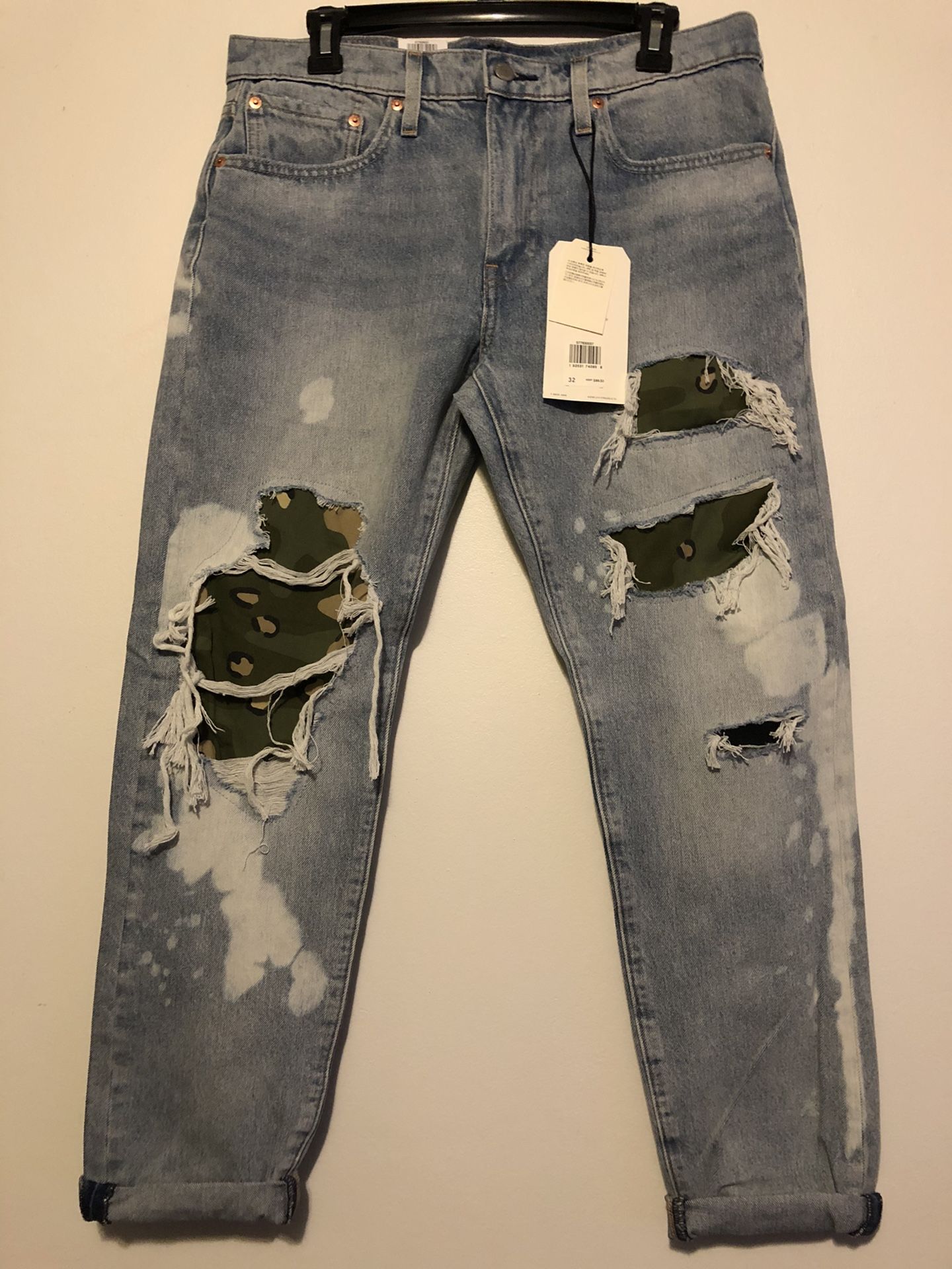 Levi’s Premium High-Ball Roll Jeans Size 40