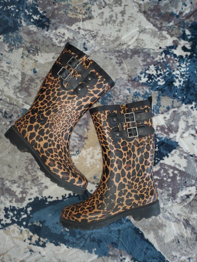 Chooka Leopard Print Rain Boots