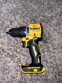 DeWalt 20 V max atomic hammer drill