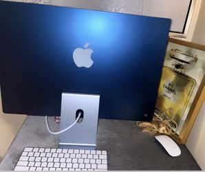 24-inch Blue iMac with 4.5K Retina display