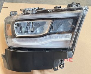 Passenger Side Headlight For 19-25 Ram 1500 