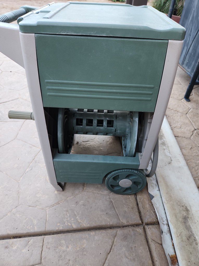 Retractable Air Hose Reel 25ft for Sale in Chula Vista, CA - OfferUp