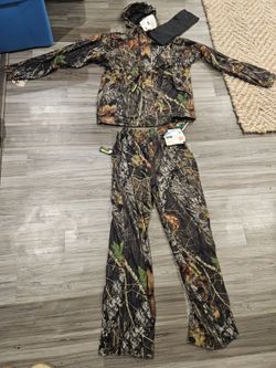 Gamehide HydroCore Waterproof Hunting Rain Suit Mossy Oak Camo Large NWT