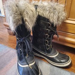 SOREL Women's Joan of Arctic Waterproof Winter Snow Boot - Ladies Size 9