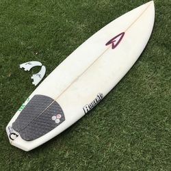 Robert’s White Diamond Surfboard 
