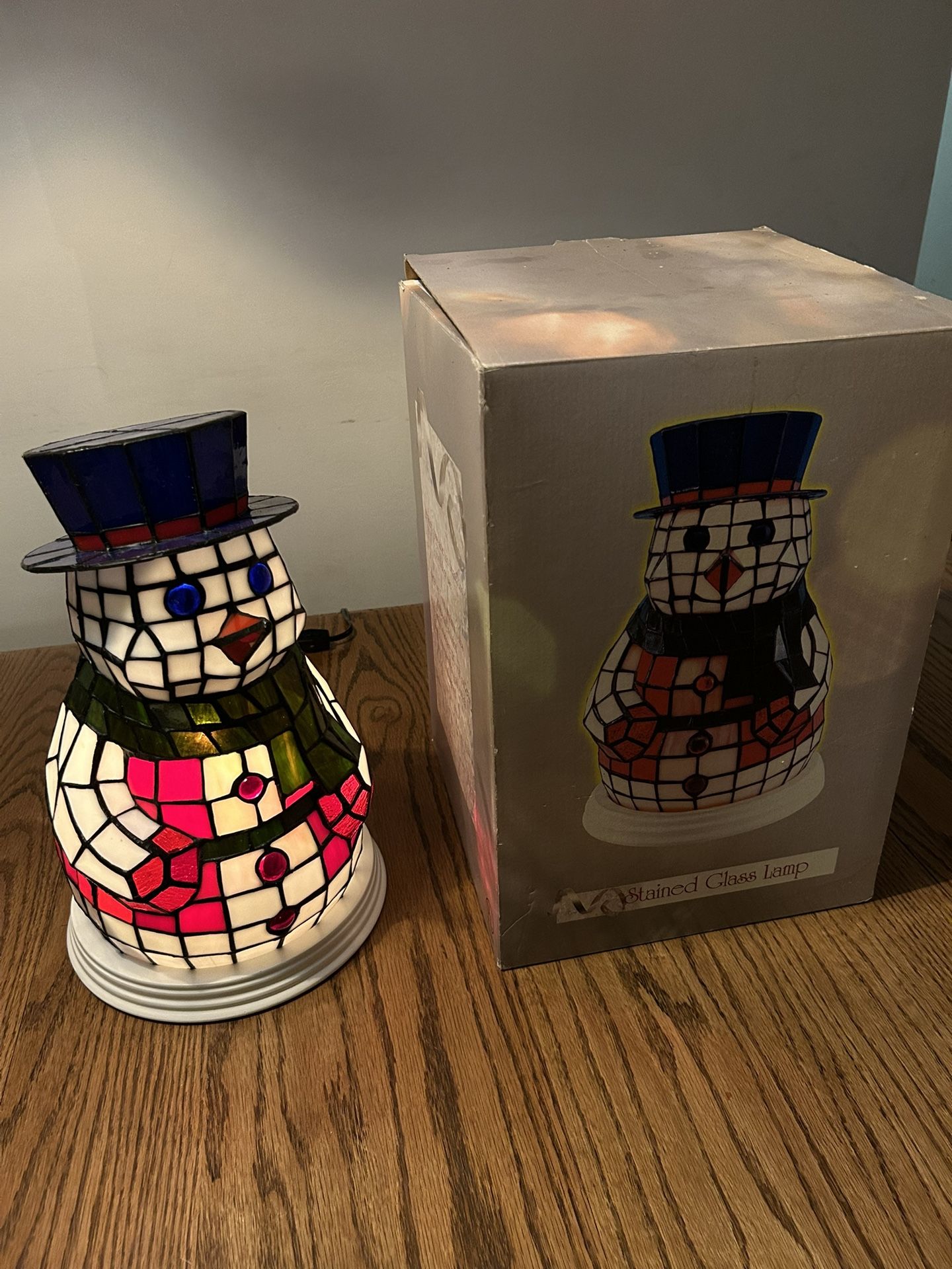 Stained Glass Snowman Lamp