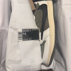 Jordan 1 Travis Scott Medium Olive size 10