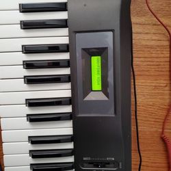 Korg X5d  