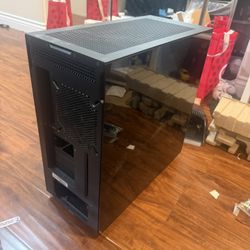 NZXT H7 Flow Case With Lian Li Fans!