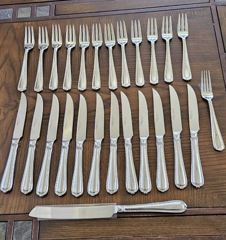 Brand NEW Hampton Silversmiths "NOBILITY" Stainless Steel Flatware