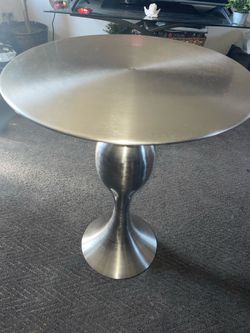 End table