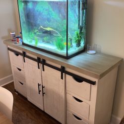 Fish Tank All Included 49gl With Console