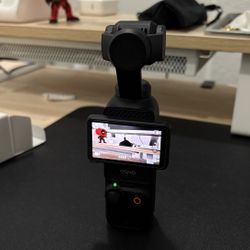 DJI Osmo Pocket 3