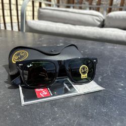 Ray Ban Wayfarer Sunglasses